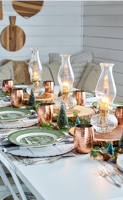 table Christmas decorating trends for 2021