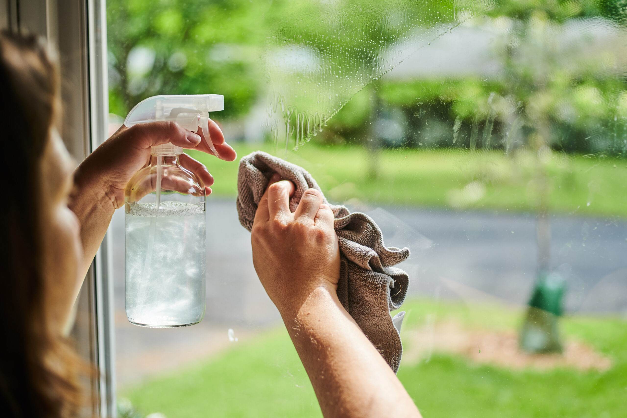 two-australia-article-window-cleaning Two Australia Window Cleaning